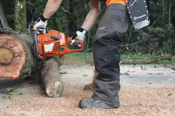 Husqvarna 365 Benzinli Motorlu Testere - 2