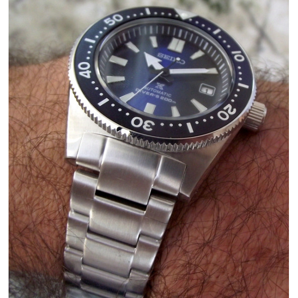 Seiko Prospex Divers 200 m 6R35-00W0 Otomatik Erkek Kol Saati - 3