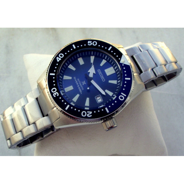 Seiko Prospex Divers 200 m 6R35-00W0 Otomatik Erkek Kol Saati - 7