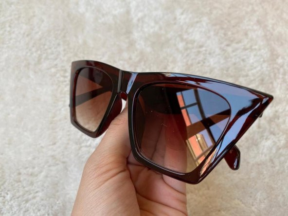 Kadın Krem Çerçeveli Siyah Lens Köşeli Cat Eye Güneş Gözlüğü uv400 - 8