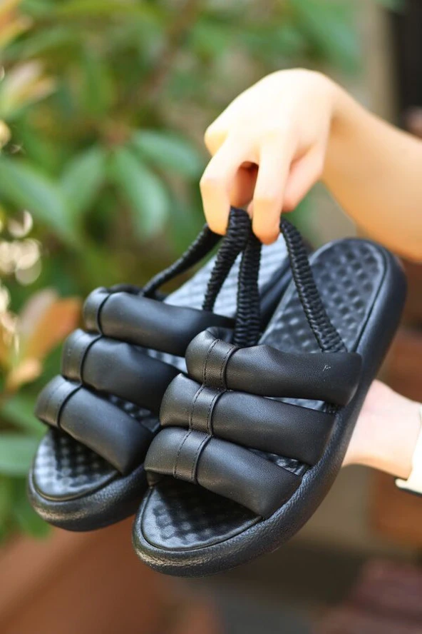 Pabucmarketi Kadın Siyah Suni Deri Sandalet