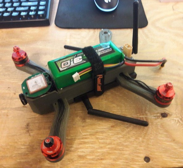 #Projectcuckoo Wifi Ananas Nano Drone Plastik Aparat - 1