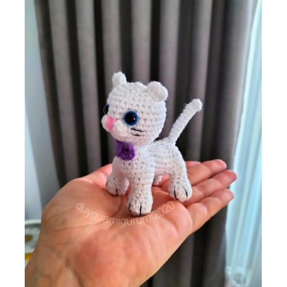 Amigurumi Minik Oyuncak Kedi