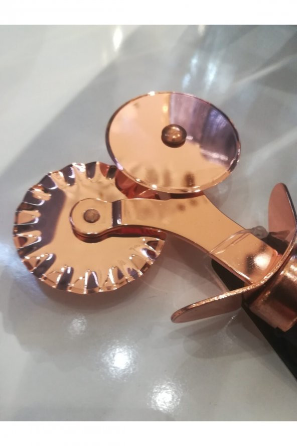 Penguen Bakır Siyah Sap Çift Başlıklı Hamur Kesici - 2