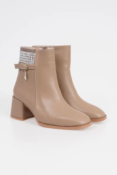 Kadın Topuklu Bot Taş Aksesuarlı Kemerli Fermuarlı ürün görseli