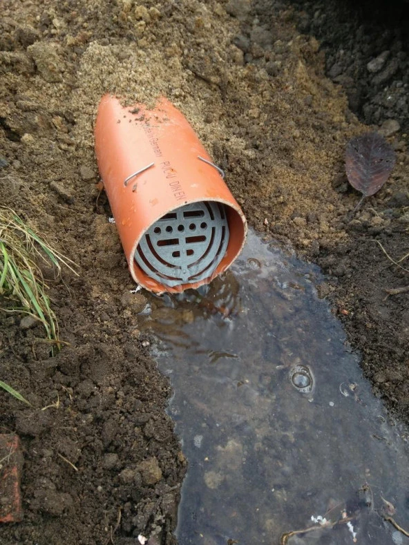 Froschklappe / Dn110 Kg Rohr / Kanal Tüpü İçin Kurbağa Flap Plastik Aparat