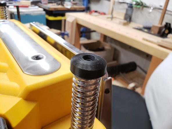Dewalt Dw745 İçin Kapak Sonrası Plastik Aparat