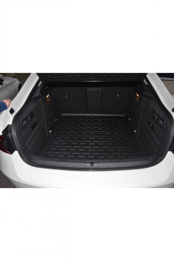 Rizline Opel Corsa B 1993-2000 3d Bagaj Havuzu