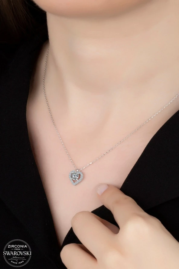 Swarovski Zirconia Kadın Kalp Tektaş Pırlanta Montür Gümüş Kolye - 1