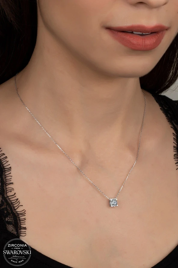 Swarovski Zirconia Kadın 1,03 Karat Pırlanta Montür Gümüş Kolye - 1
