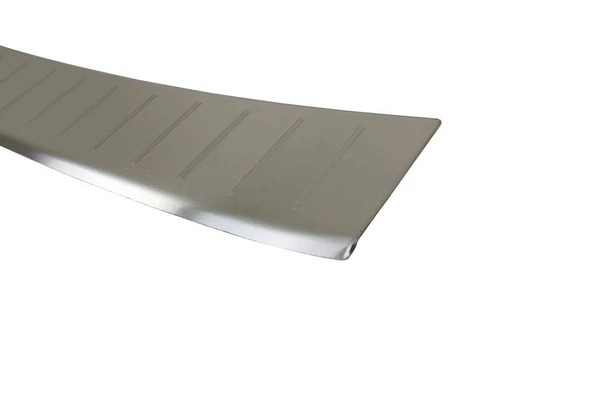 OMSA Ford Focus 4 SW Krom Arka Tampon Eşiği Taşlı 2018 ve Sonrası - Resim 3