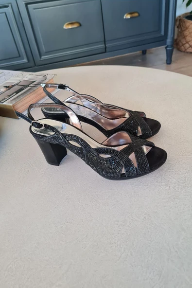 135 4650 Topukla Kadın Taşlı Kalın Topuklu Abiye Ayakkabı - Resim 9