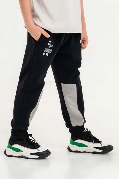 Lastikli Bel ve Paça Cepli Erkek Çocuk Eşofman Altı - 6