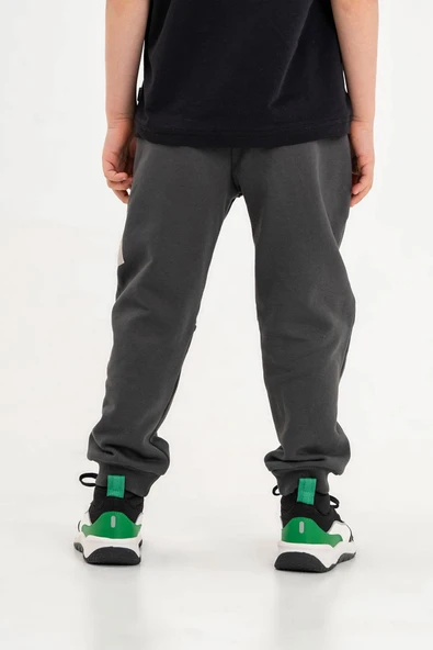 Fileli Cep Lastikli Bel ve Paça Erkek Çocuk Eşofman Altı ürün görseli 1