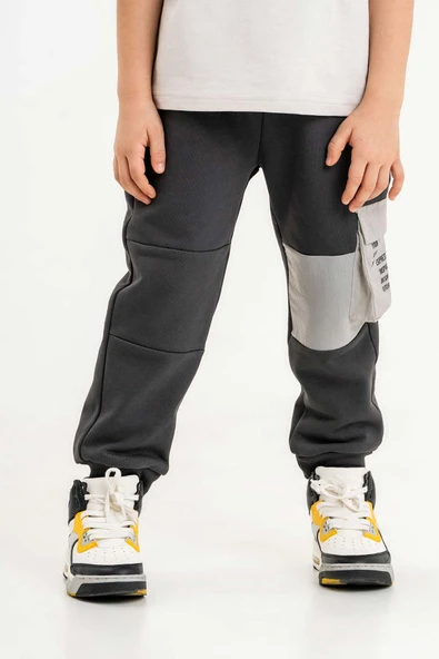 Cepli Lastikli Bel ve Paça Erkek Çocuk Eşofman Altı - 4