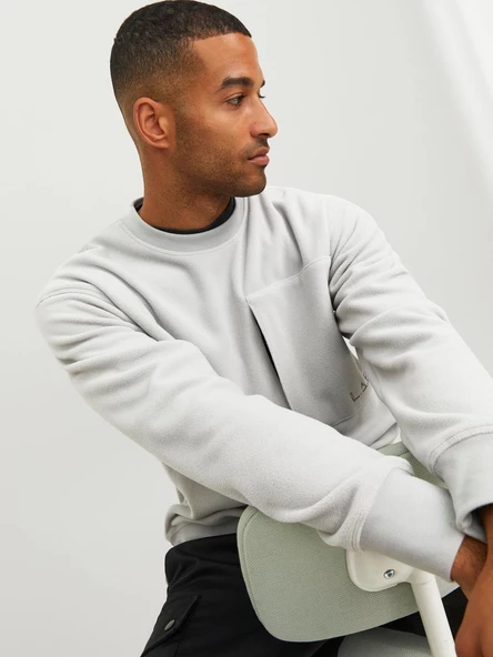 JACK JONES Erkek Cep Modelli Tarz Bisiklet Yaka Sweatshirt 12241523 - Resim 6