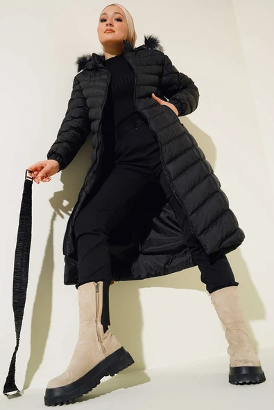 Kemerli Şişme Mont Siyah ürün görseli 1