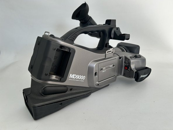 Panasonic NV-MD9000EN Mini DV Video Kamera (LCD Ekran Sorunlu) - 8