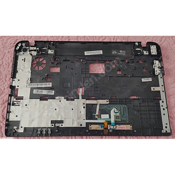 Toshiba Satellite C55D-A ÜST KASA KLAVYE KASASI SORUNSUZ - 2