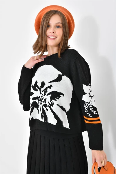 FTZ Women Kadın Çiçek Desen Detaylı Etekli Takım  Siyah 20125 - Resim 4