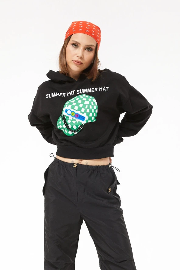 Tomiross Candy Kadın Siyah Şapka Baskılı Zincir Detay Kapuşonlu Sweatshirt Candy-5351