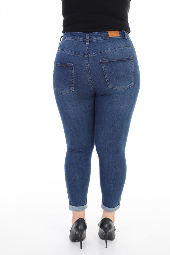 Paçaları Katlı ve Yüksek Belli Cepli Astarsız Dar Kalıp Kadın Kot Pantolon Koyu Mavi Denim Jean - 6