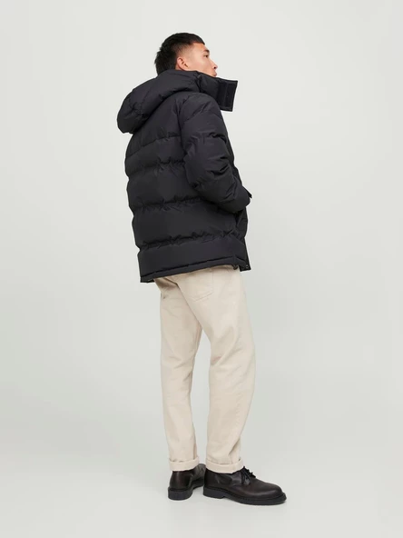 JACK JONES Erkek Boyunlu Kapüşonlu Rüzgar Geçirmez Mont 12238881 - 2