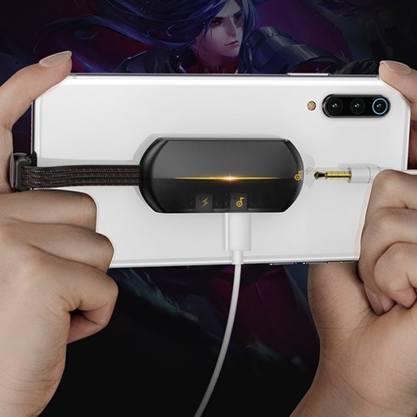 Baseus L47 3in1 2X iPhone Lightning başlık Ve 3.5mm Kulaklık Çıkışlı Şarj Adaptörü - 5