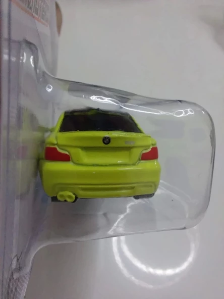 Maisto Fresh Metal BMW 1 Series  Coupe 12309 - 3