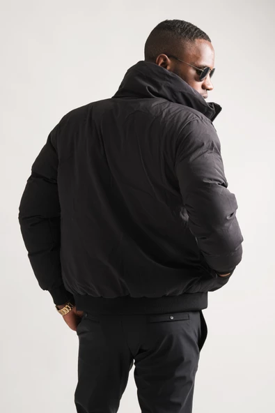 Regular Fit Dik Yaka Fermuar Ve Çırtçırt Kapamalı Beli Ve Kolları Lastikli Spor Şişme Kısa Mont - 12