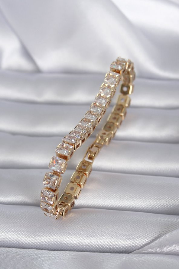 Gold Renk Su Yolu Model Zirkon Taşlı Pirinç Kadın Bileklik - Resim 2