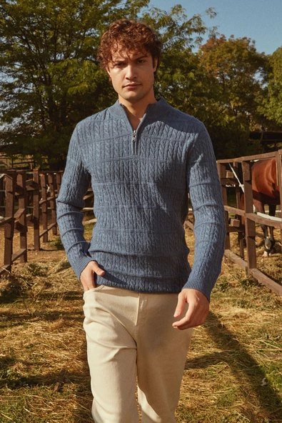 Dik Yaka Fermuarlı Saç Örgü Triko Kazak - Indigo - Resim 2