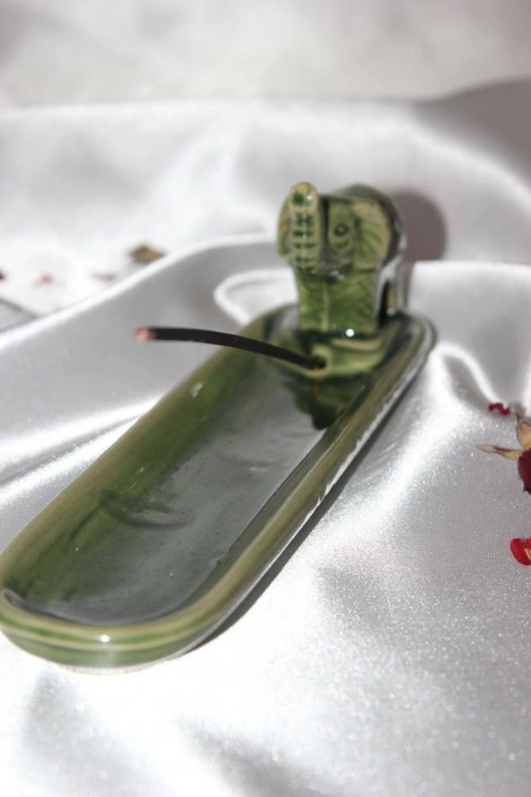 Fil Çubuk Tütsülük Seramik ürün görseli