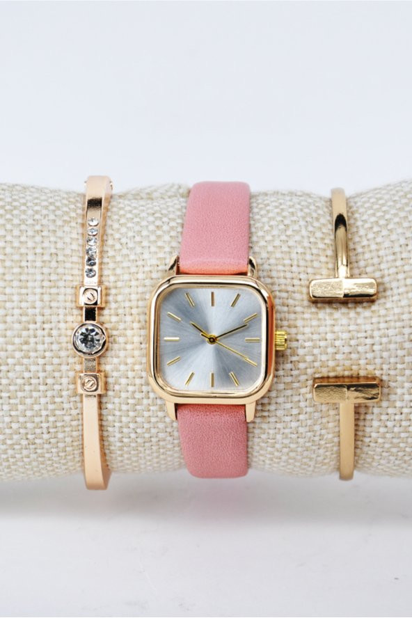 Altın Renk Kare Kasa Pembe Deri Kordon Hediyelik Kadın Kol Saati & Yanındaki Bileklikler SU-835 - Resim 2