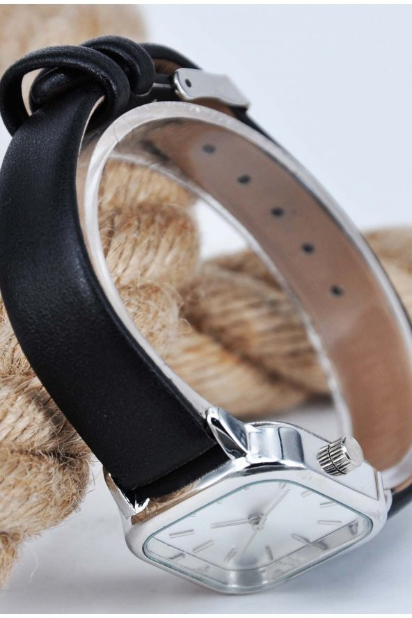 Siyah Yumuşak Deri Kordonlu Gümüş Kasa Şık Kadın Kol Saati Su-740 - 3