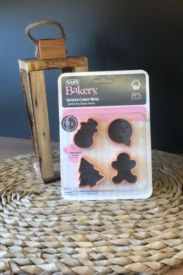 Sunplast Yılbaşı Kurabiye Kalıbı Cookies - Çam Ağacı, Kurabiye Adam, Kardan Adam, Ağaç Süsü - Resim 2