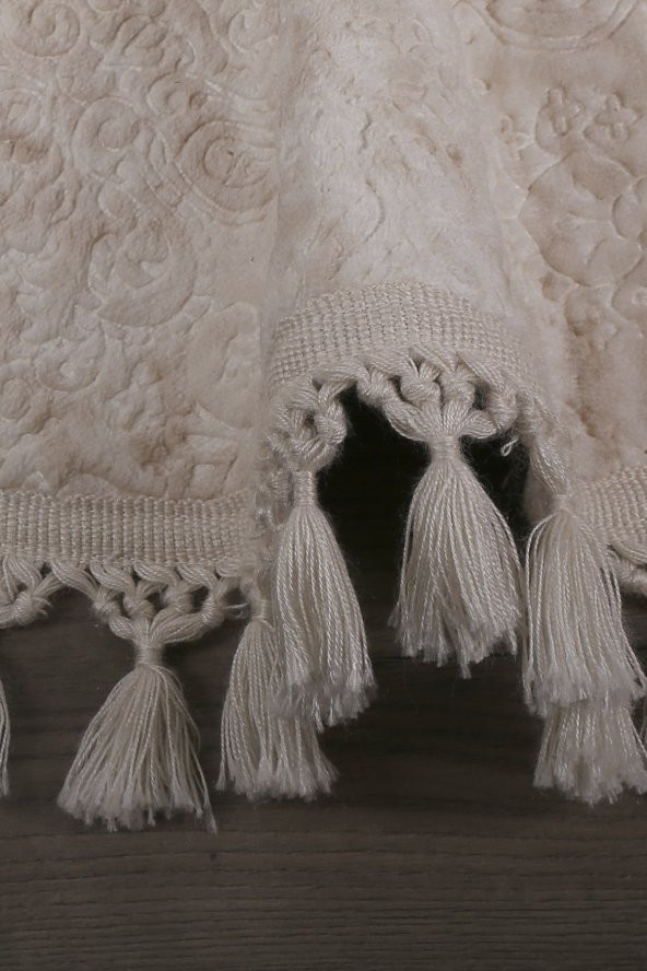 Nova Krem Yuvarlak 100x100 Cm Ponpon Saçaklı Kaymaz Tabanlı Makinede Yıkanabilir Banyo Paspası - 3