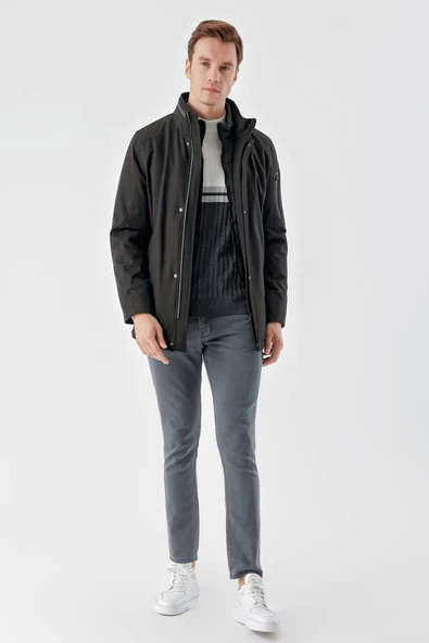 Slimfit Dik Yaka Fermuar Ve Çıtçıt Kapamalı Gizli Kapşonlu Yan Cepli Astarlı Kapitone Mont - Resim 8