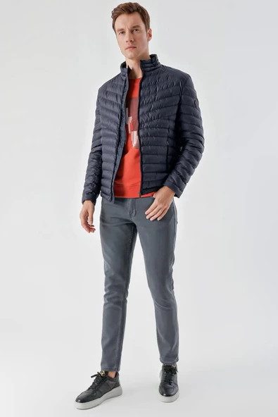 Slimfit Fermuar Kapamalı Dik Yaka Yan Fermuar Cepli İçi Renkli Kapitone Mont - Resim 8