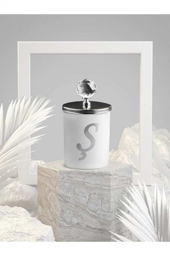 Tiem Concept Özel Tasarım Ş Harfli Vanilya Kokulu Gümüş Kristal Tepelikli Beyaz Bardak Mum