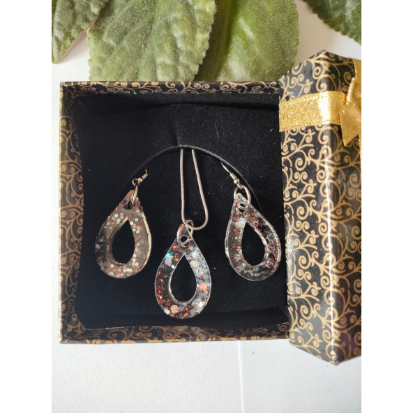 Su Damlası Figürlü Kolye Ve Küpe Takı Seti Özel Günler Hediyelik Kutu Özel Tasarım İle Epoksi Kolye - 2