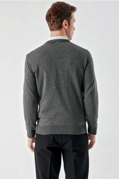 Slimfit V Yaka Düz Basic Model Pamuklu Erkek Uzun Kol Triko Kazak - 12