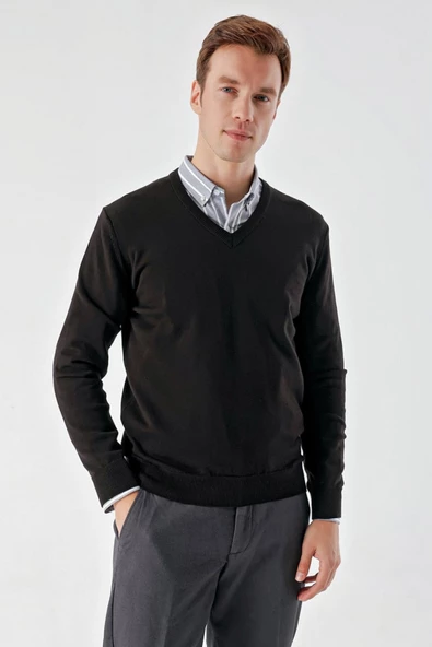Slimfit V Yaka Düz Basic Model Pamuklu Erkek Uzun Kol Triko Kazak