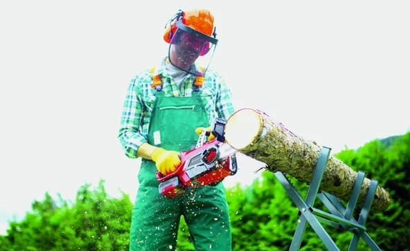 Einhell GE-LC 18/25 Li Tek Akülü 3 Ah Ağaç Kesme Makinesi - 10