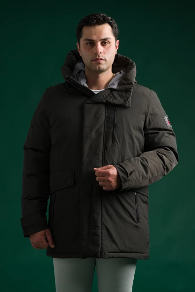 Slimfit Kapşonlu Çıtçıt Ve Fermuar Yan Fermuar Cepli Elyaf Dolgulu Astarlı Erkek Uzun Spor Mont - 11