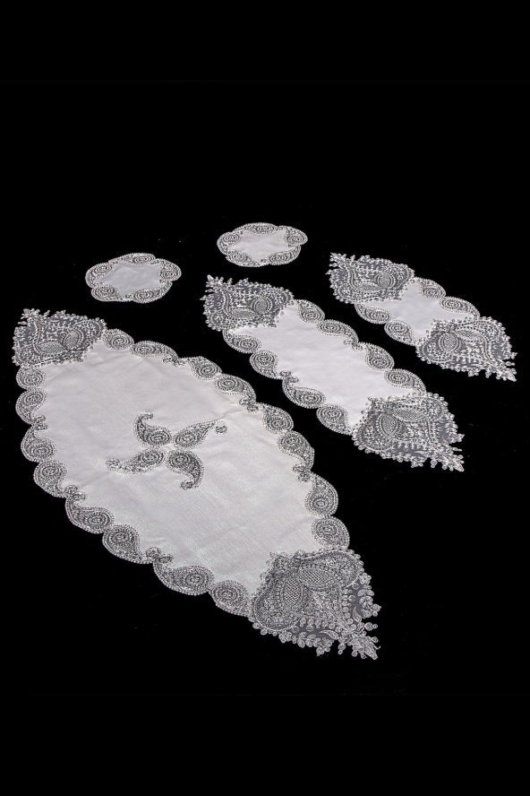 Bonny Home Nurbanu Krem Linen Üzeri Gümüş Dantelli 5 Parça Salon Takımı Masa Örtüsü Runner Seti - 3