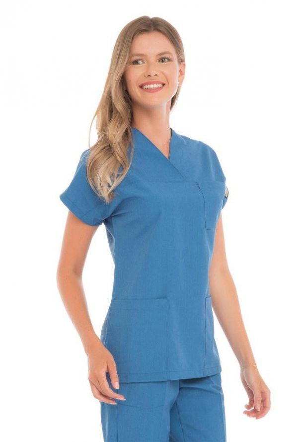 Kadın Doktor Hemşire Forması Scrubs Terikoton İnce Kumaş Hastane Nöbet Tek Üst (Zarf Yaka Yarasa Kol)