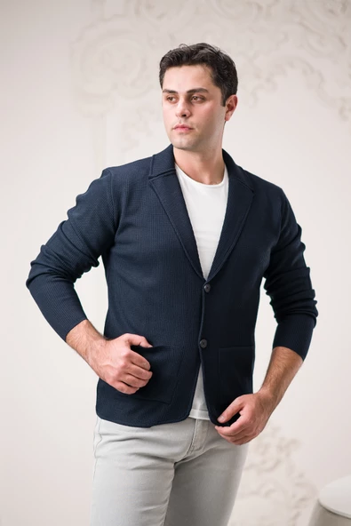 Regular Fit Sivri Yaka Torba Cepli Kendinden Çizgili Düğmeli Erkek Triko Hırka - 3