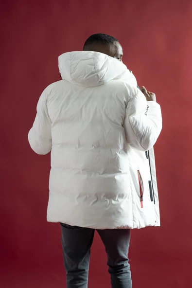 Regular Fit Kapşonlu Fermuar Ve Çıtçıt Kapamalı Yan Cepli Yoğun Elyaf Dolgulu Uzun Mont - 4