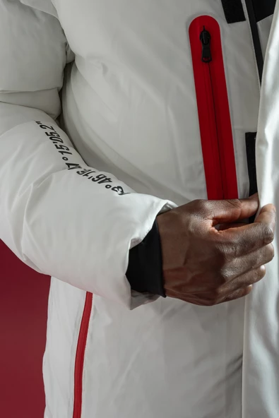 Regular Fit Kapşonlu Fermuar Ve Çıtçıt Kapamalı Yan Cepli Yoğun Elyaf Dolgulu Uzun Mont - 6